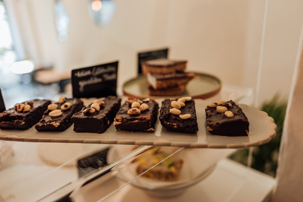 Geheimtipp Hamburg Essen & Trinken Caf&eacute; Winterhude Kava Julius Brede Lilli Sprung 13