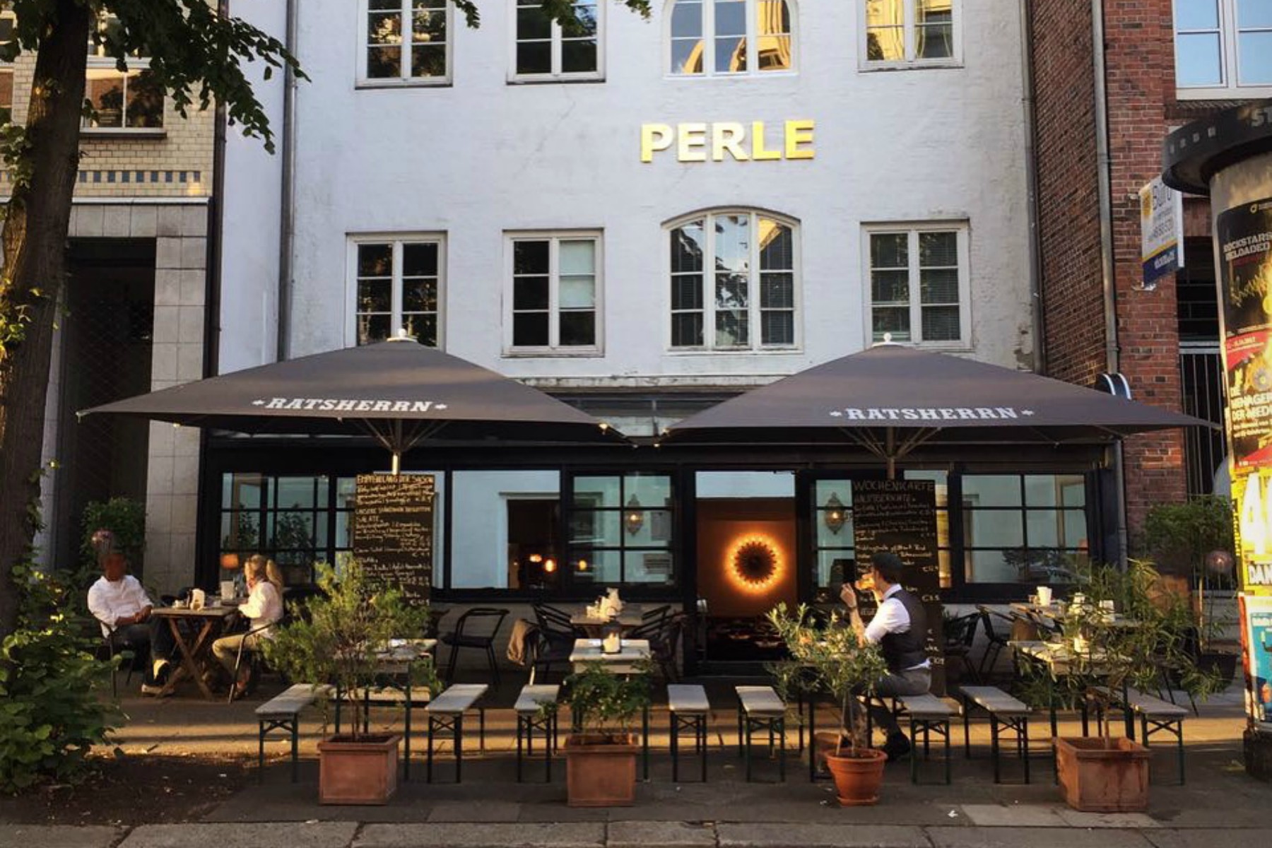 Perle Restaurant Hamburg 02